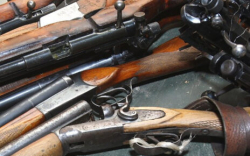 На территории г. Копыля и Копыльского района проводится комплекс дополнительных мер по выведению из незаконного оборота оружия