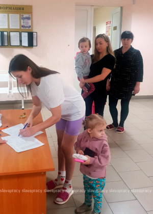 Пациенты Копыльской ЦРБ смогли проголосовать прямо в медучреждении