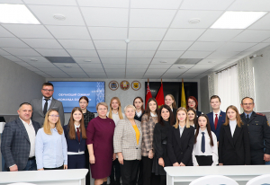 Для молодых парламентариев Копыльщины прошел обучающий семинар «Команда будущего»