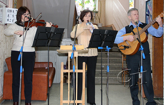 Концерт для избирателей подготовили преподаватели Копыльской ДШИ