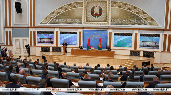 Александр Лукашенко обозначил задачи для аграриев на 2024 год
