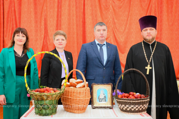 В Копыльском районе проходит благотворительная акция «Подари радость ближнему»